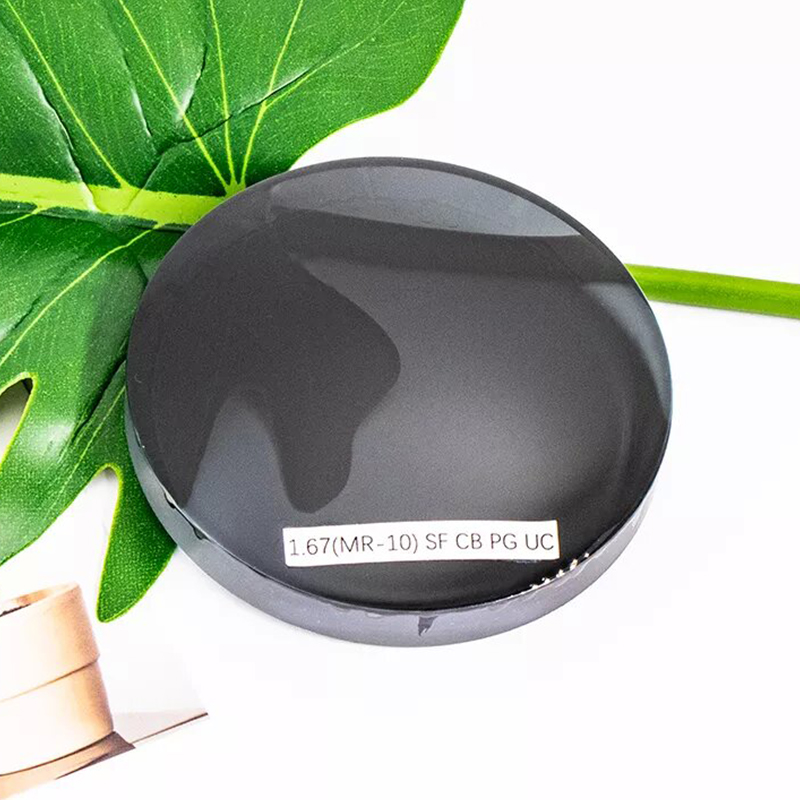 1,67 Polodokončená fotochromatická jednovidová čočka