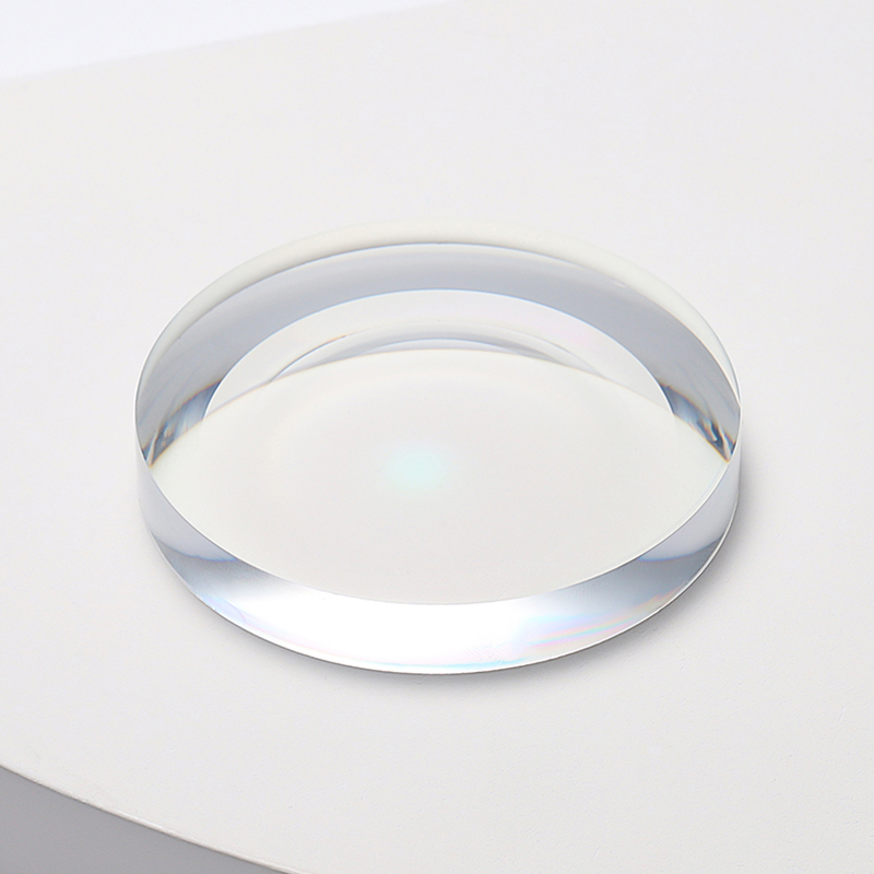 1,56 Polotovar s jedním objektivem