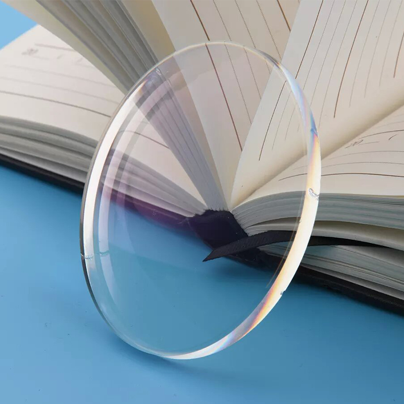 1,60 Polohotový fotochromatický jednovidový objektiv