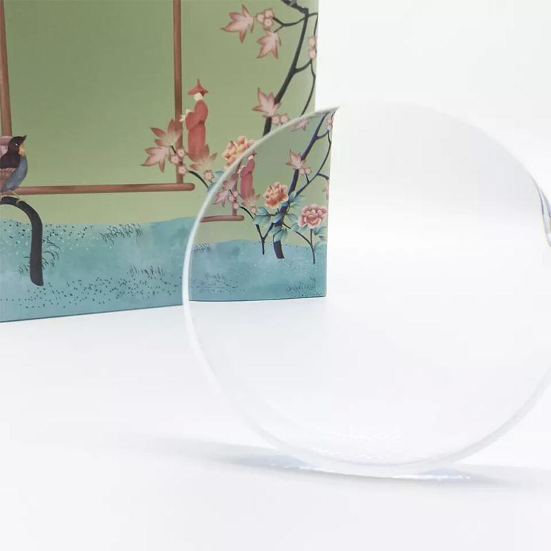 1,74 Polotovar s jedním objektivem